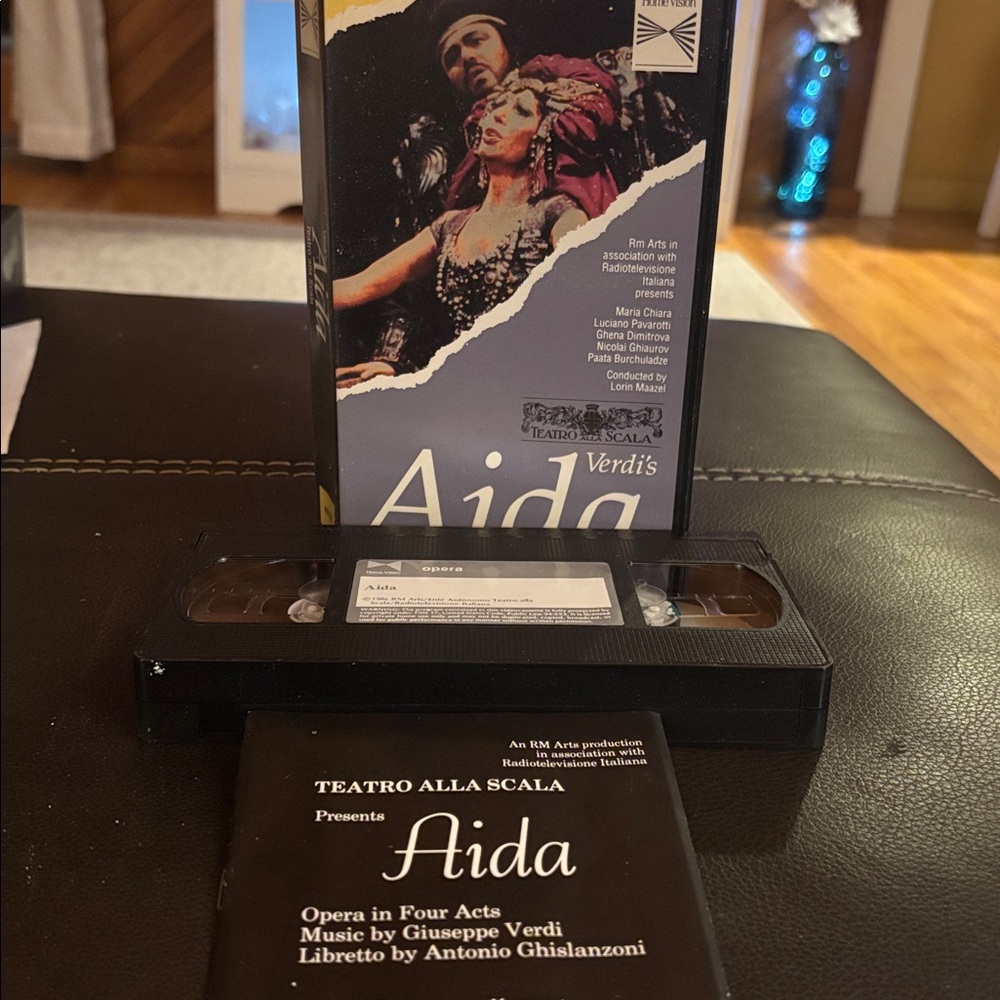 Aida Opera VHS Tape